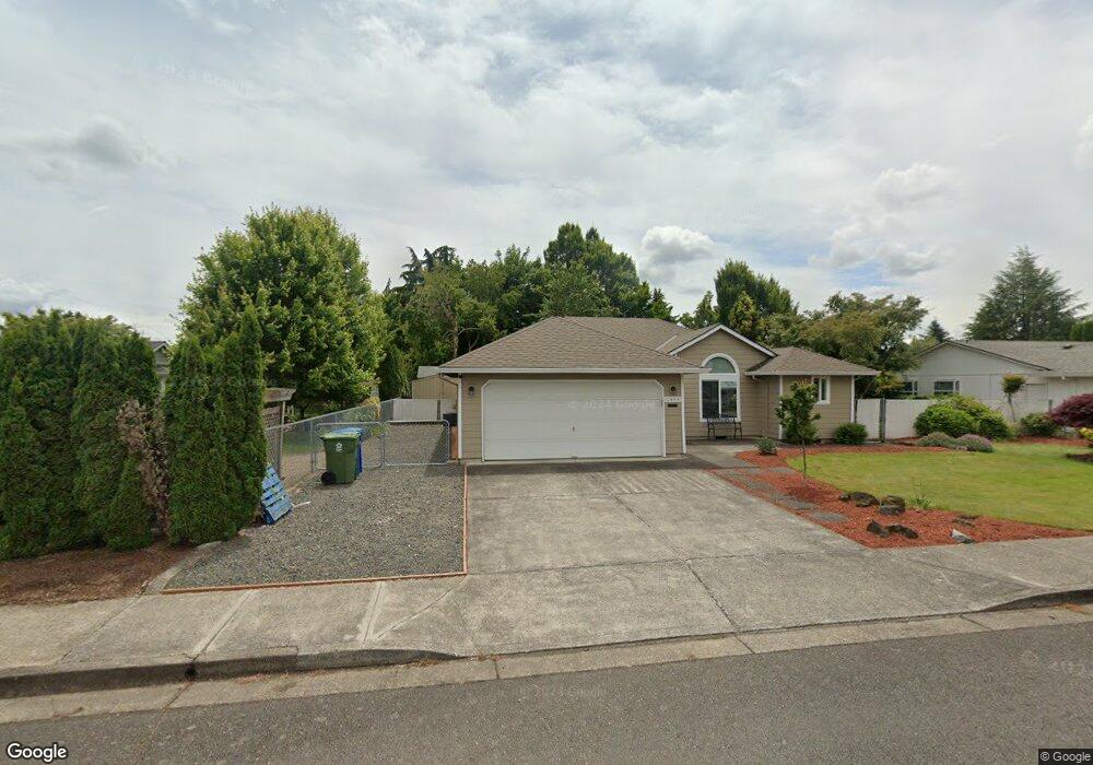 2414 Kari Ln, Hubbard, OR 97032 - photo 1