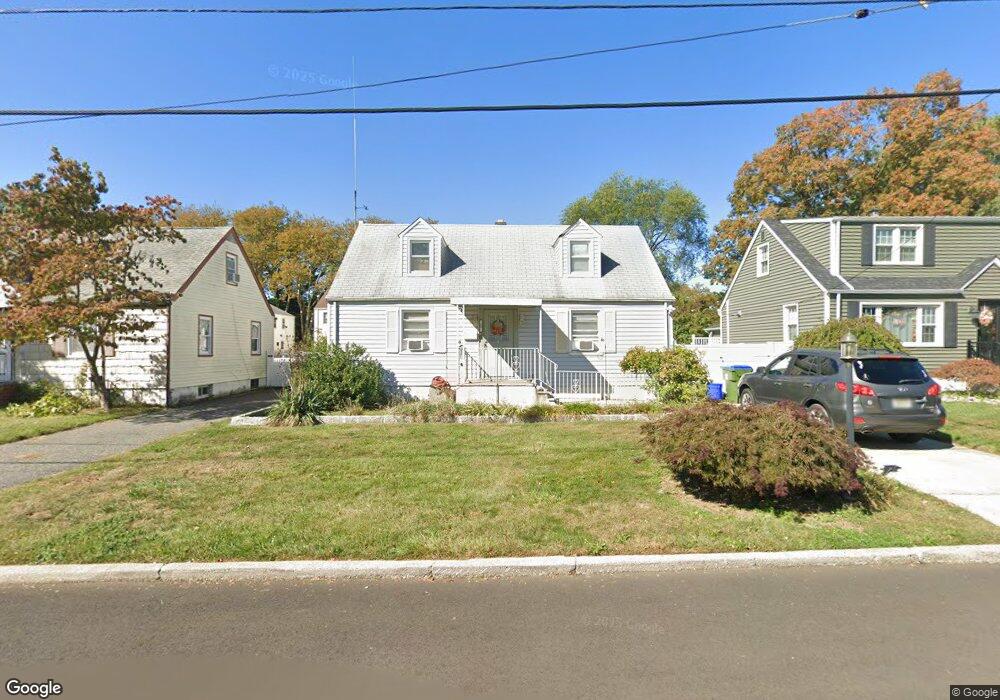 29 Waltuma Ave, Edison, NJ 08837 - photo 1