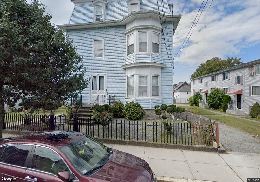 227 Whipple St unit 3, Fall River, MA 02721 - photo 1