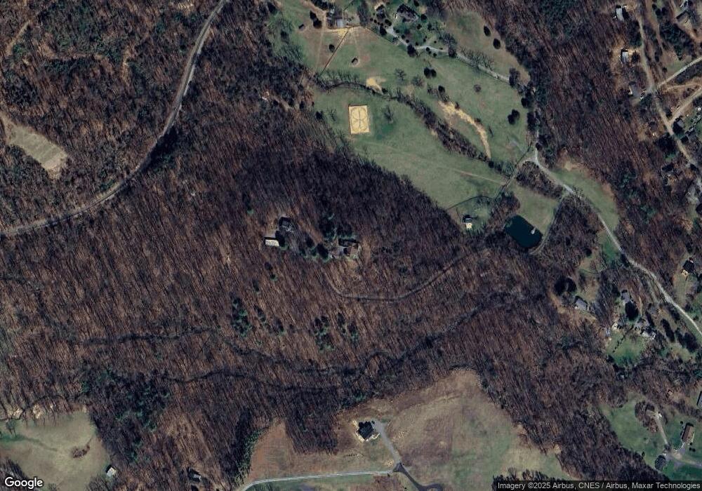 793 Clifton Trail unit 795, Crozet, VA 22932 - photo 1