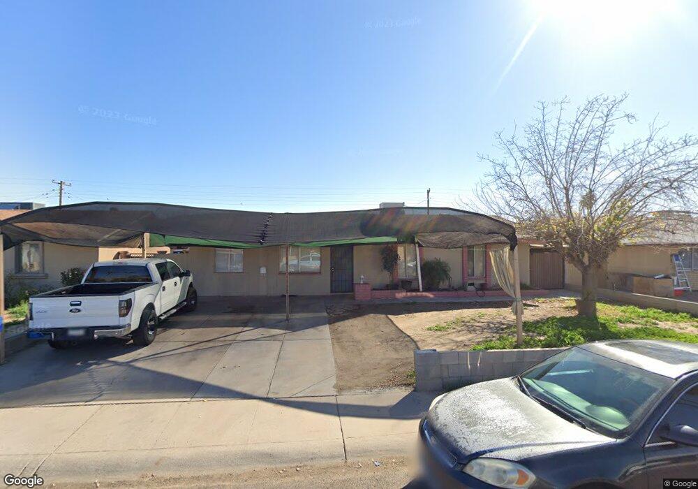 8127 W Earll Dr, Phoenix, AZ 85033 - photo 1