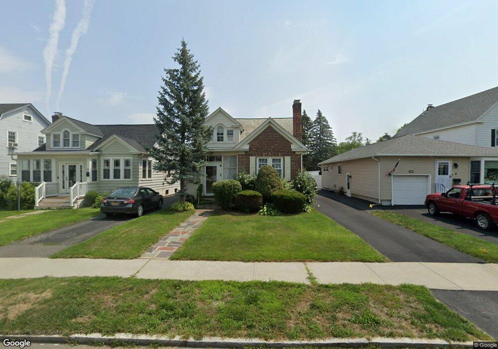 11 Joelson Ct, Albany, NY 12209 - photo 1