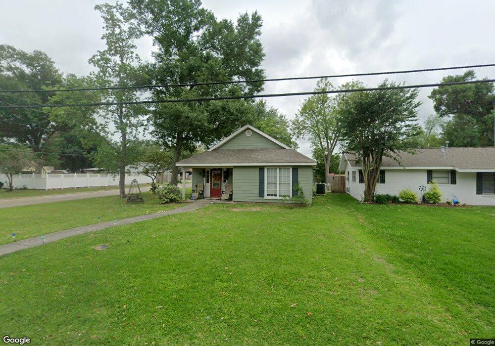 301 Overhill Dr, Lake Charles, LA 70605 - photo 1