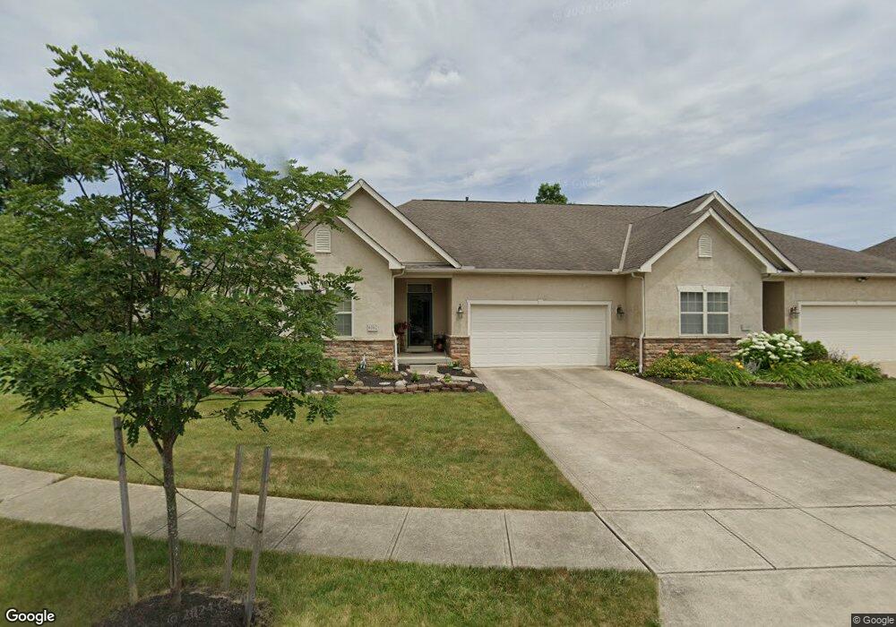 6162 Marias Point Ln, Columbus, OH 43213 - photo 1