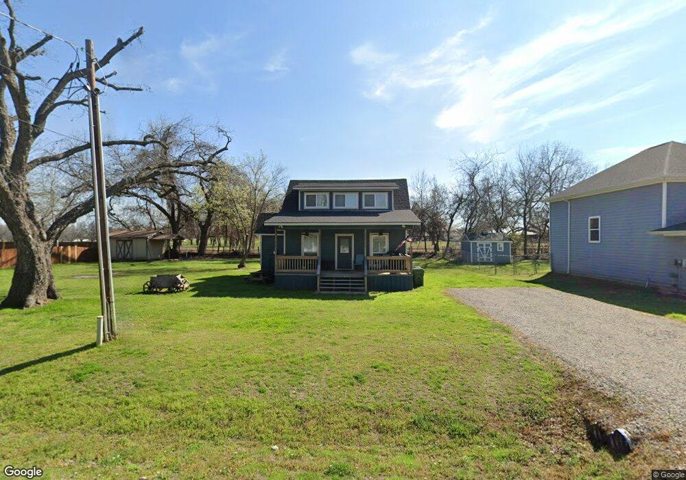300 Hillcroft Dr, Weatherford, TX 76087 - photo 1