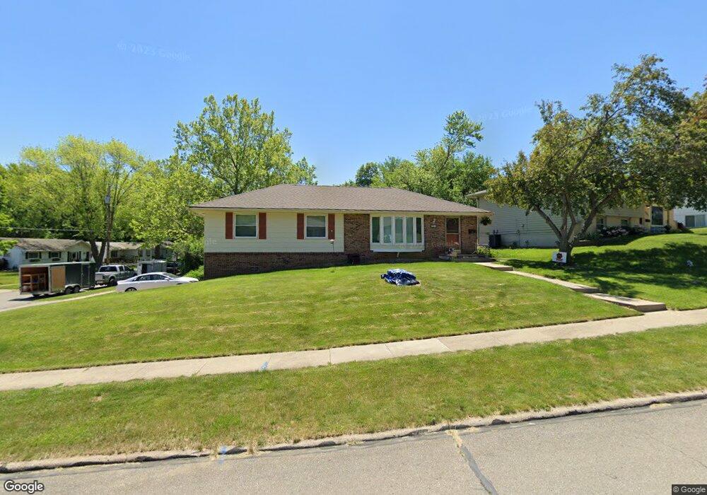 759 34th St, West Des Moines, IA 50265 - photo 1