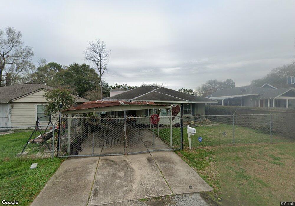 7230 Farnsworth St, Houston, TX 77022 - photo 1