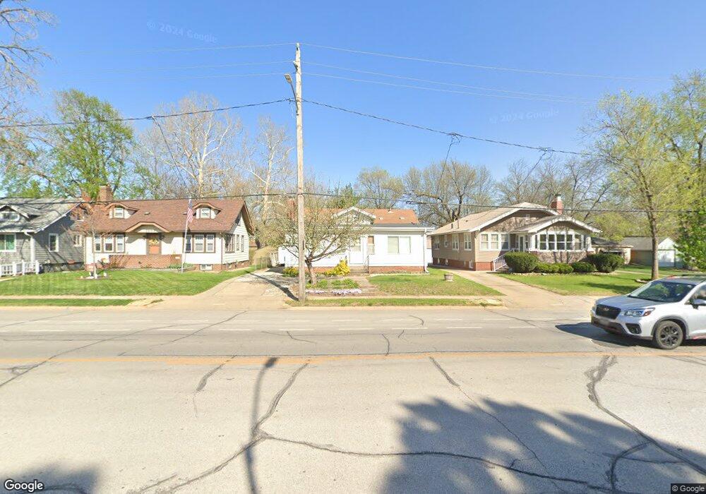 2121 Beaver Ave, Des Moines, IA 50310 - photo 1