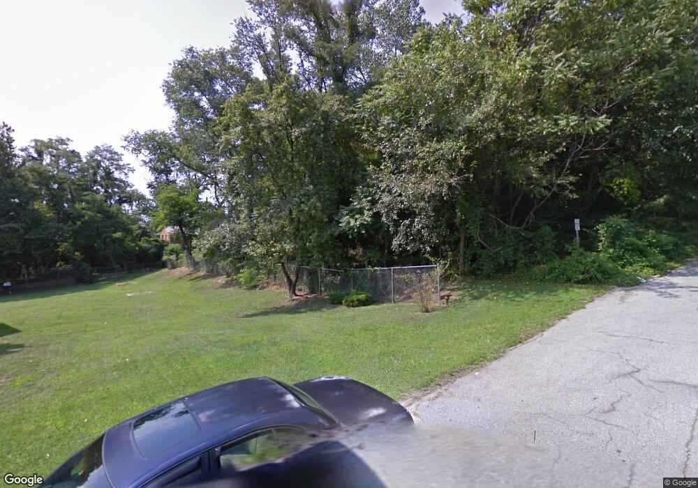 4701 Addison Dr, Oxon Hill, MD 20745 - photo 1