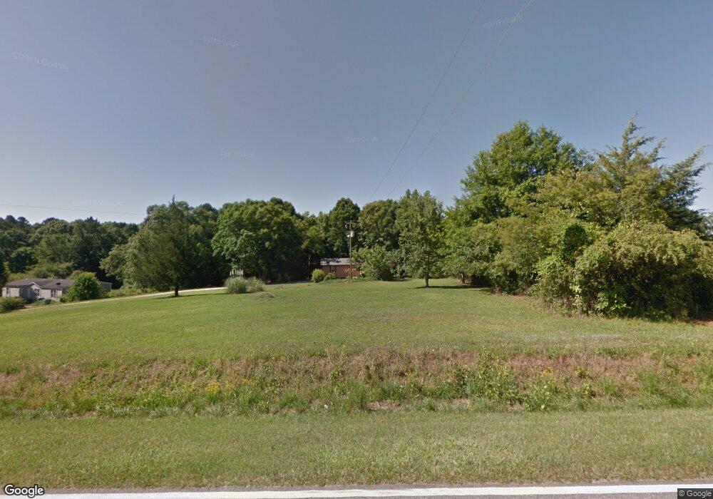 582 Apple Valley Rd, Commerce, GA 30529 - photo 1