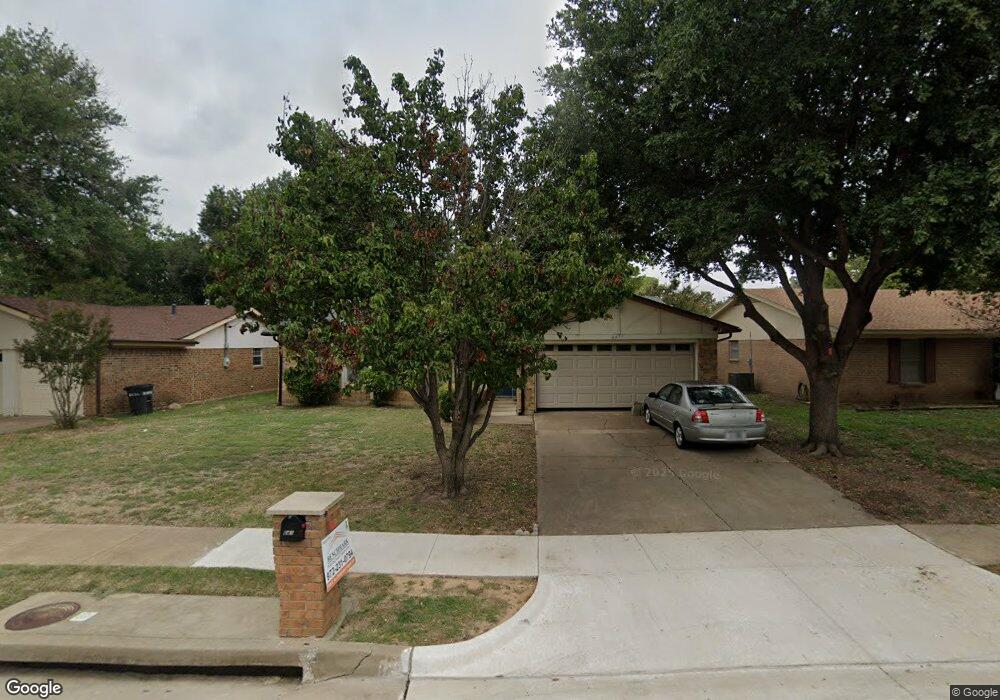 6417 Little Ranch Rd, North Richland Hills, TX 76182 - photo 1