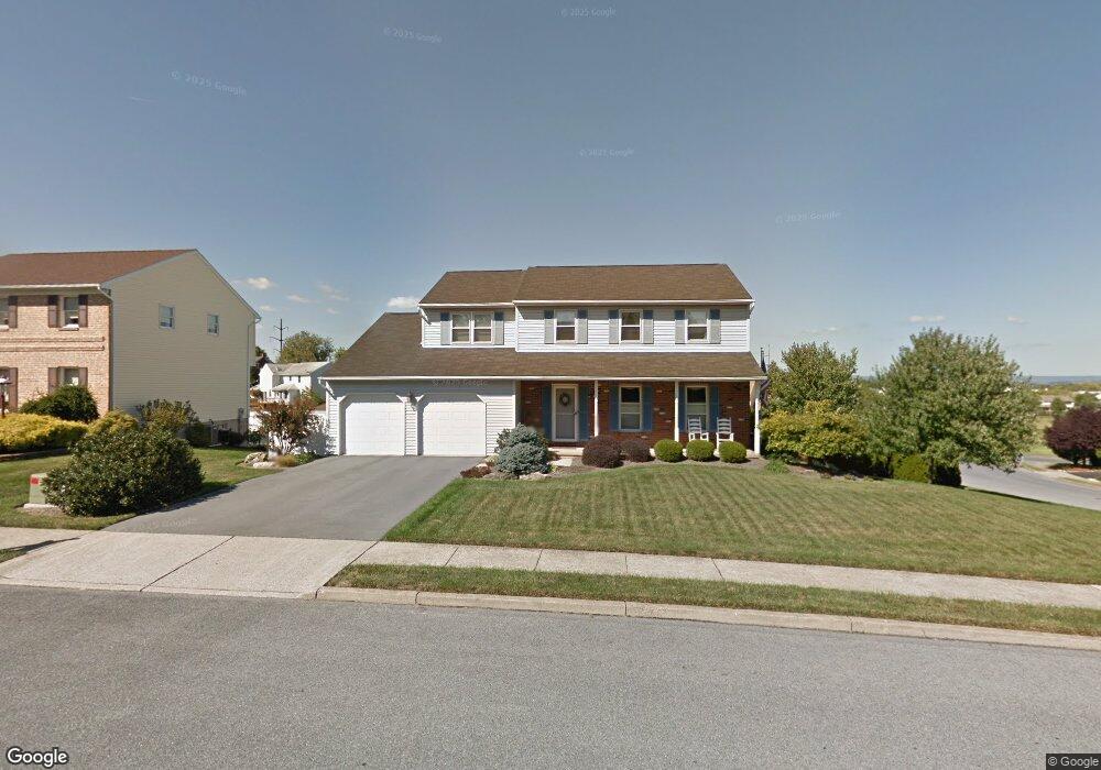 1833 Belleview Cir, Whitehall, PA 18052 - photo 1