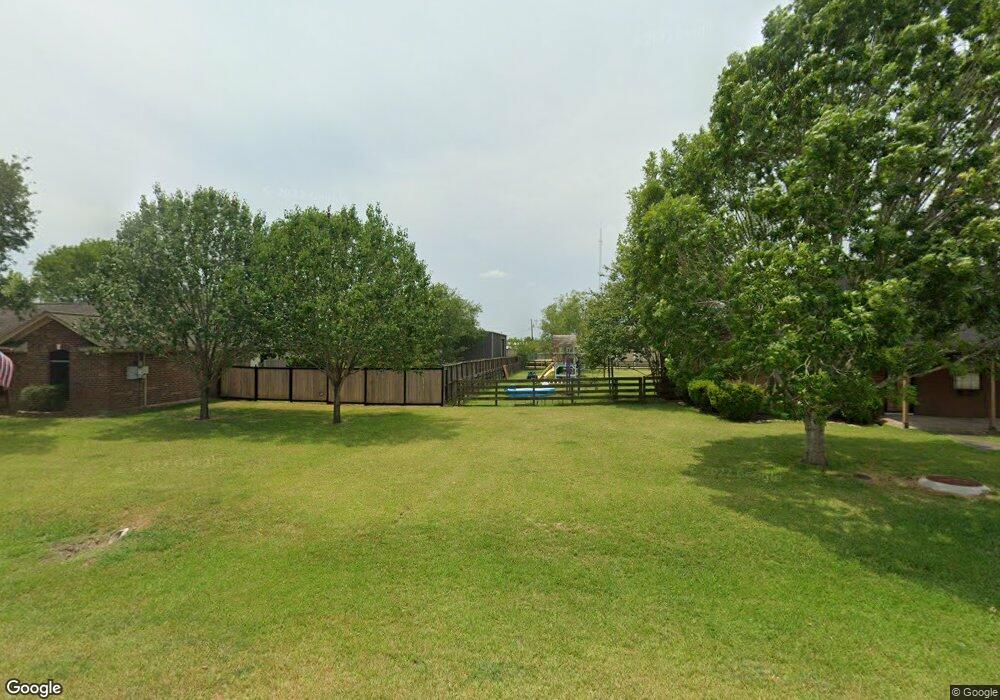 7526 Stonebridge Rd, Alvin, TX 77511 - photo 1