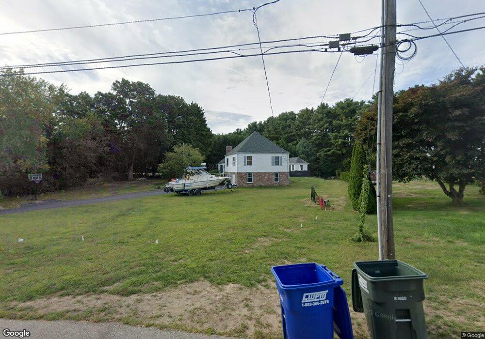 9 Crestwood Ln, Pawcatuck, CT 06379 - photo 1