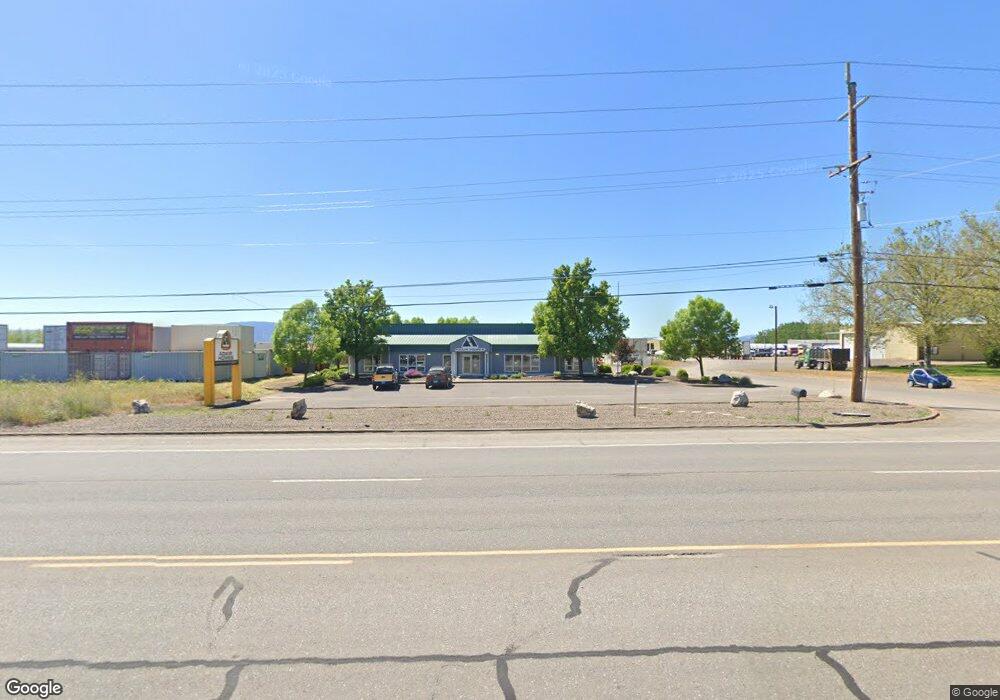 6019 Highway 62 Rd, Central Point, OR 97502 - photo 1