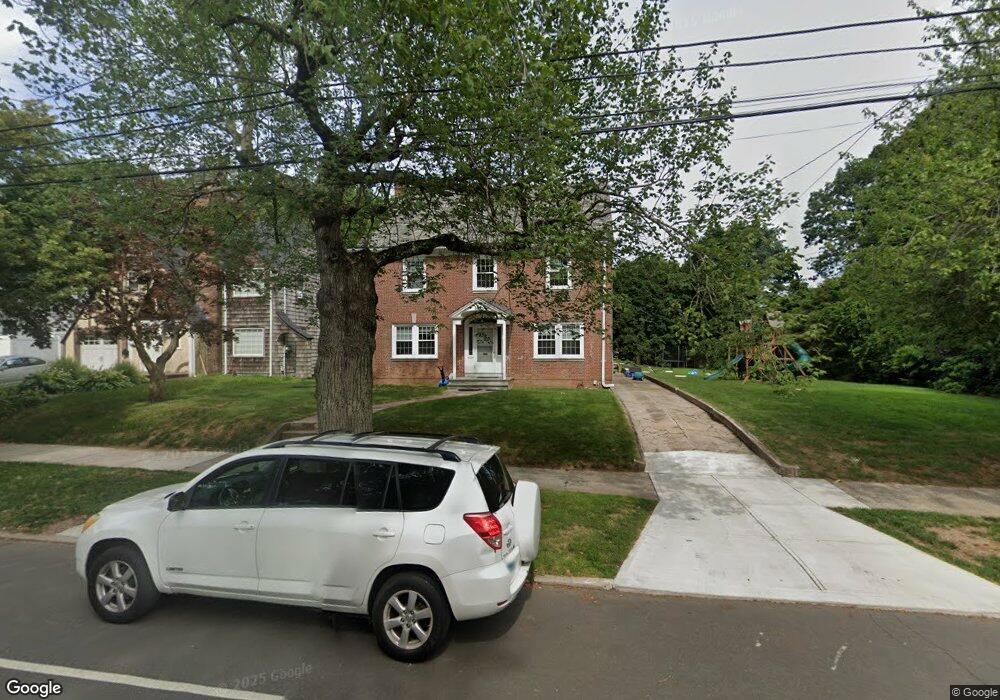 1820 Ella T Grasso Blvd, New Haven, CT 06511 - photo 1