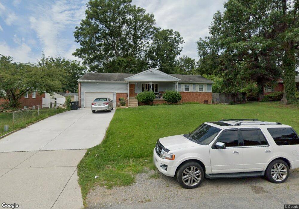 6402 Seabrook Rd, Lanham, MD 20706 - photo 1