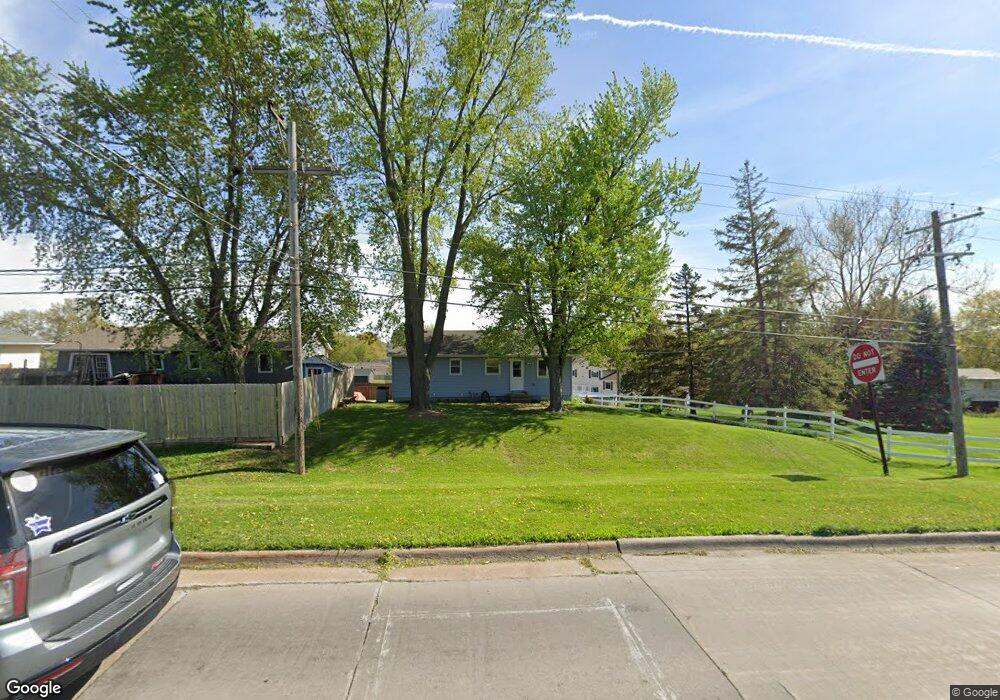 2017 W Kimberly Rd, Davenport, IA 52806 - photo 1