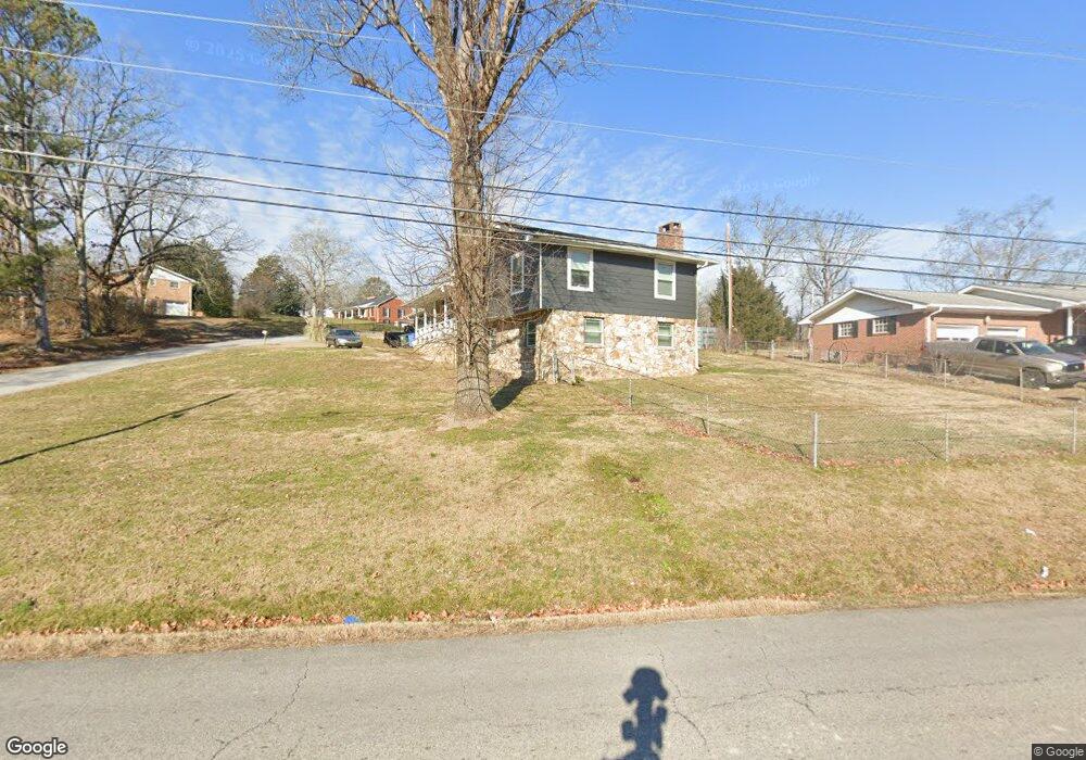 4611 Norcross Rd, Hixson, TN 37343 - photo 1