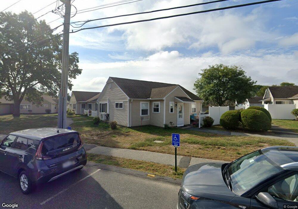 13 Mitchell Dr, Chicopee, MA 01022 - photo 1