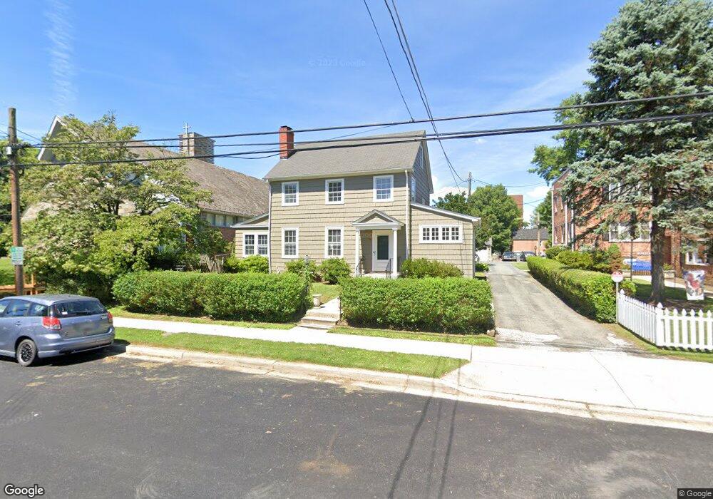 10406 Fawcett St, Kensington, MD 20895 - photo 1