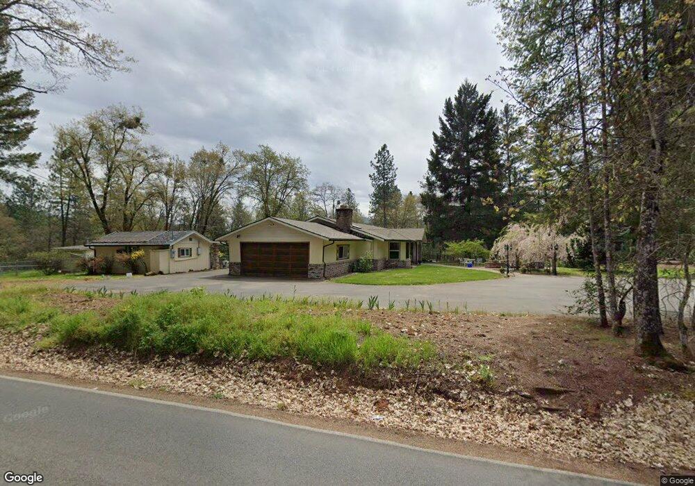 2261 Hubbard Ln, Grants Pass, OR 97527 - photo 1