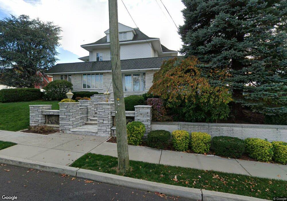 454 Center St, Wood Ridge, NJ 07075 - photo 1