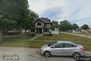 910 7th St, Durant, IA 52747