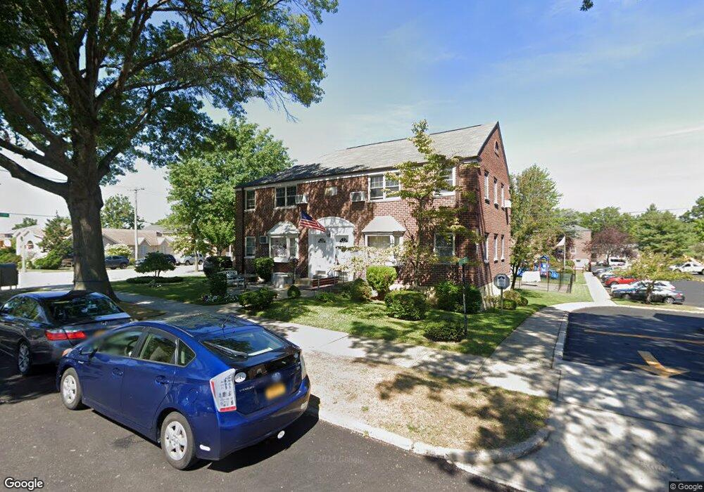 6041 Marathon Pkwy unit LL 1, Little Neck, NY 11362 - photo 1