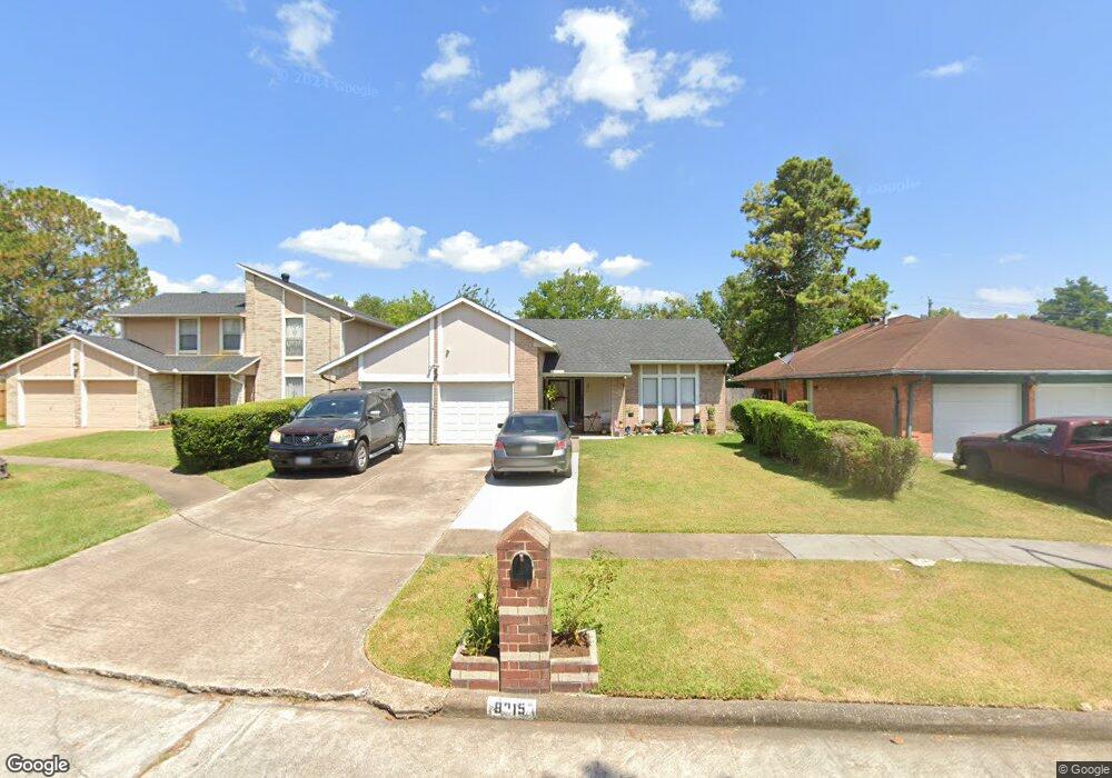 9315 Kingsvalley Dr, Houston, TX 77075 - photo 1