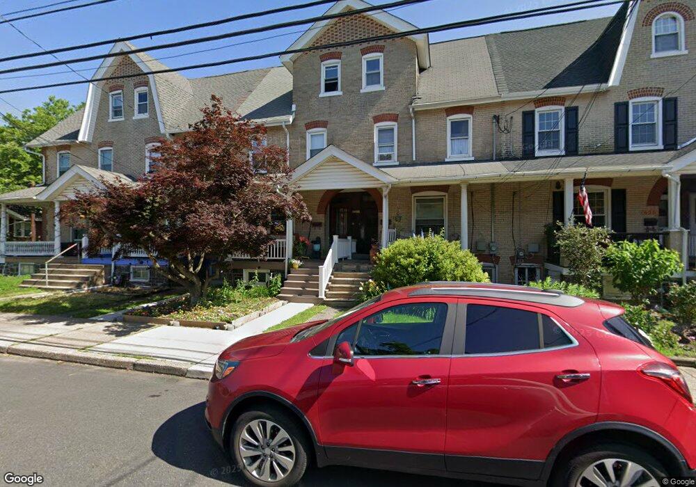 629 Juniper St, Quakertown, PA 18951 - photo 1