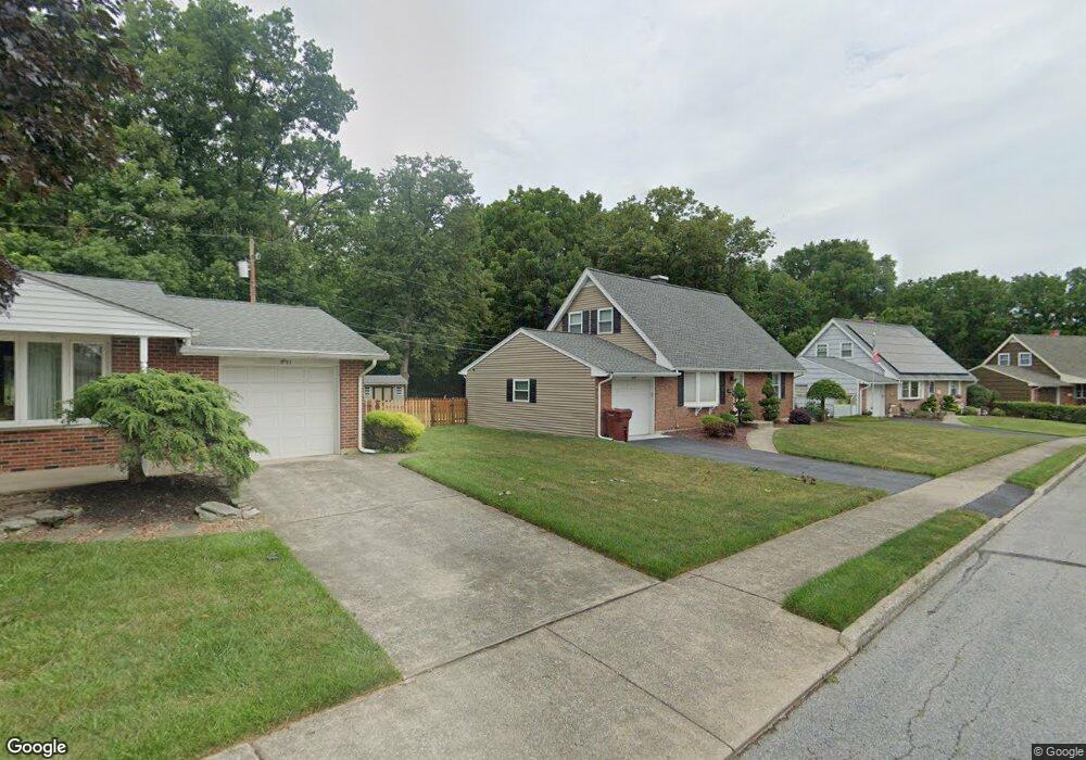 3125 Birch St N, Whitehall, PA 18052 - photo 1