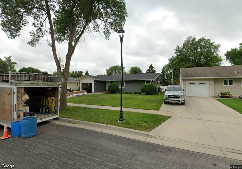 3118 7th St N, Fargo, ND 58102 - photo 1