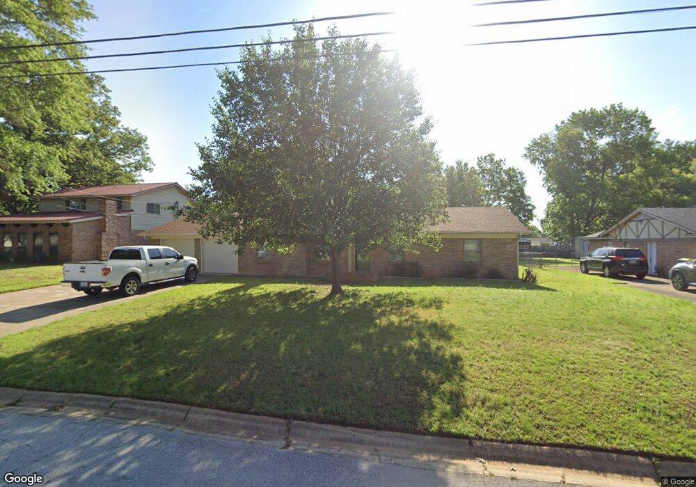 2704 Redbud St, Kilgore, TX 75662 - photo 1