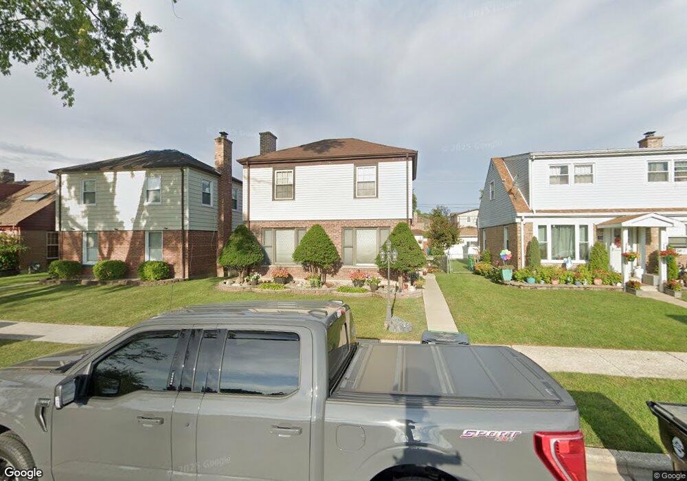 756 Suffolk Ave, Westchester, IL 60154 - photo 1