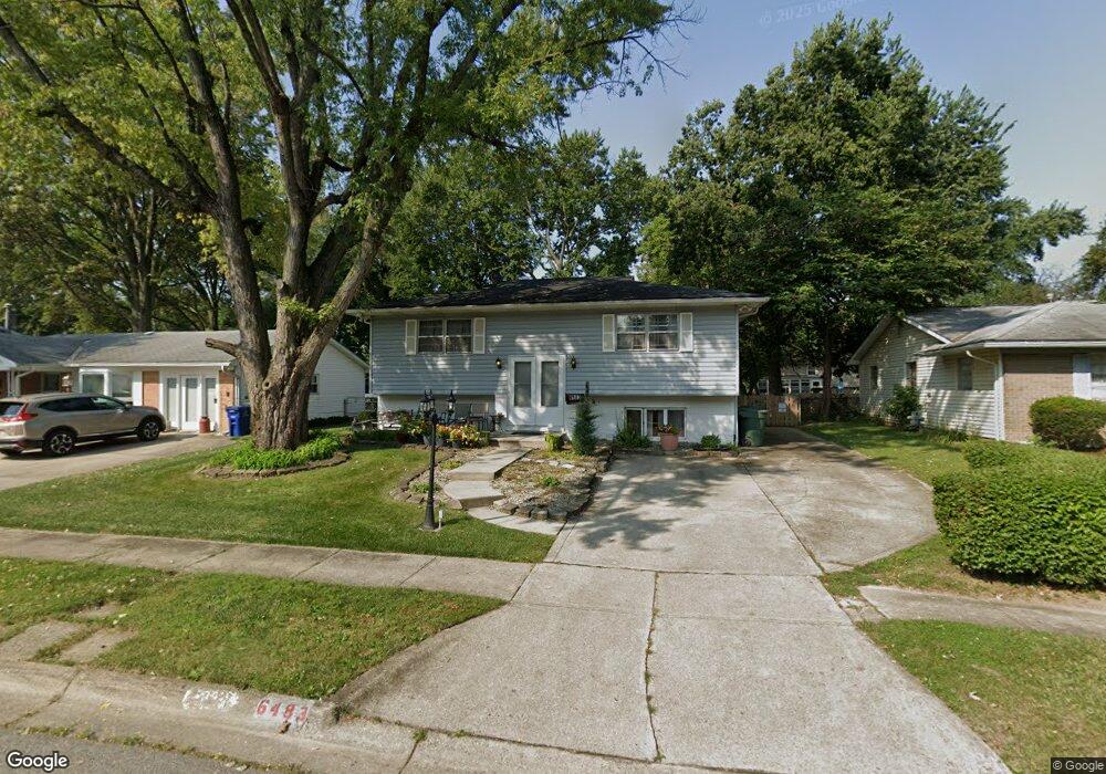 6483 Faircrest Rd, Columbus, OH 43229 - photo 1