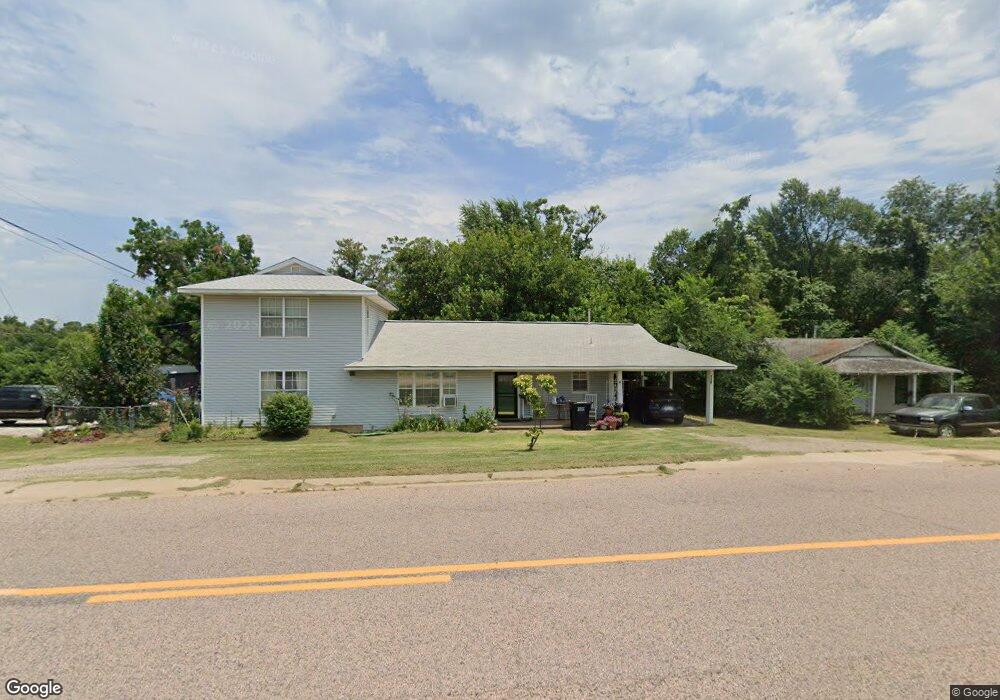 118 S 3rd, McLoud, OK 74851 - photo 1