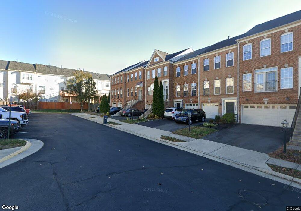 24715 Siltstone Square, Stone Ridge, VA 20105 - photo 1