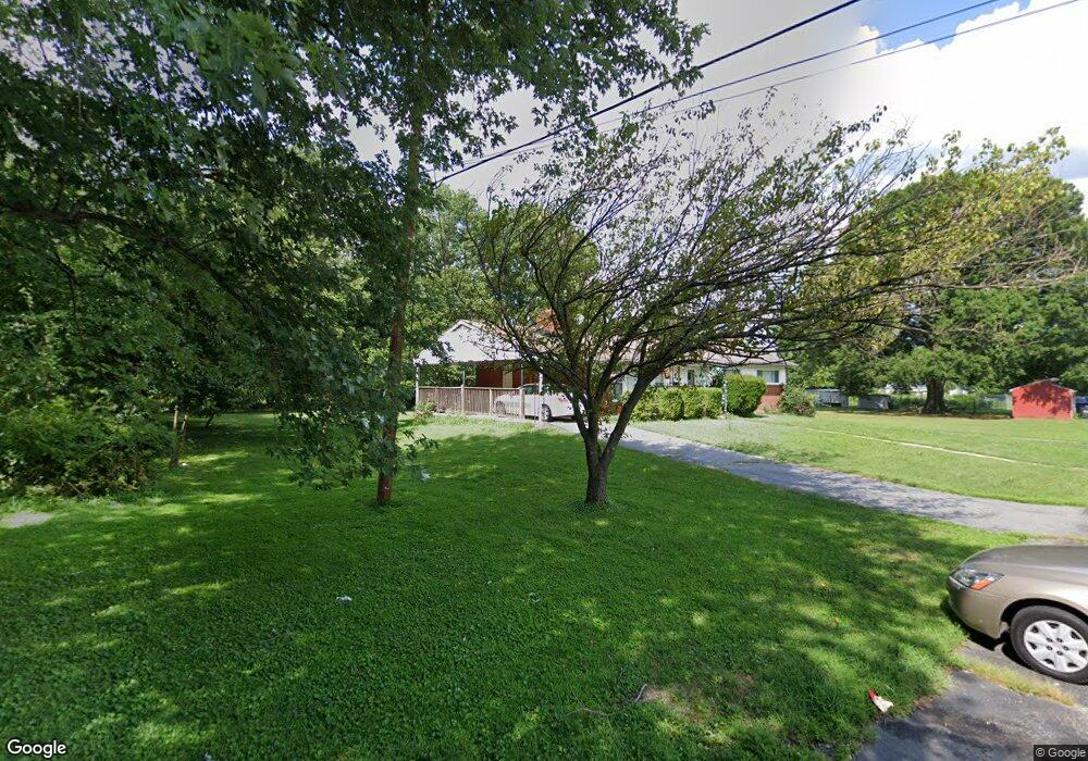 7614 Sandy Spring Rd, Laurel, MD 20707 - photo 1