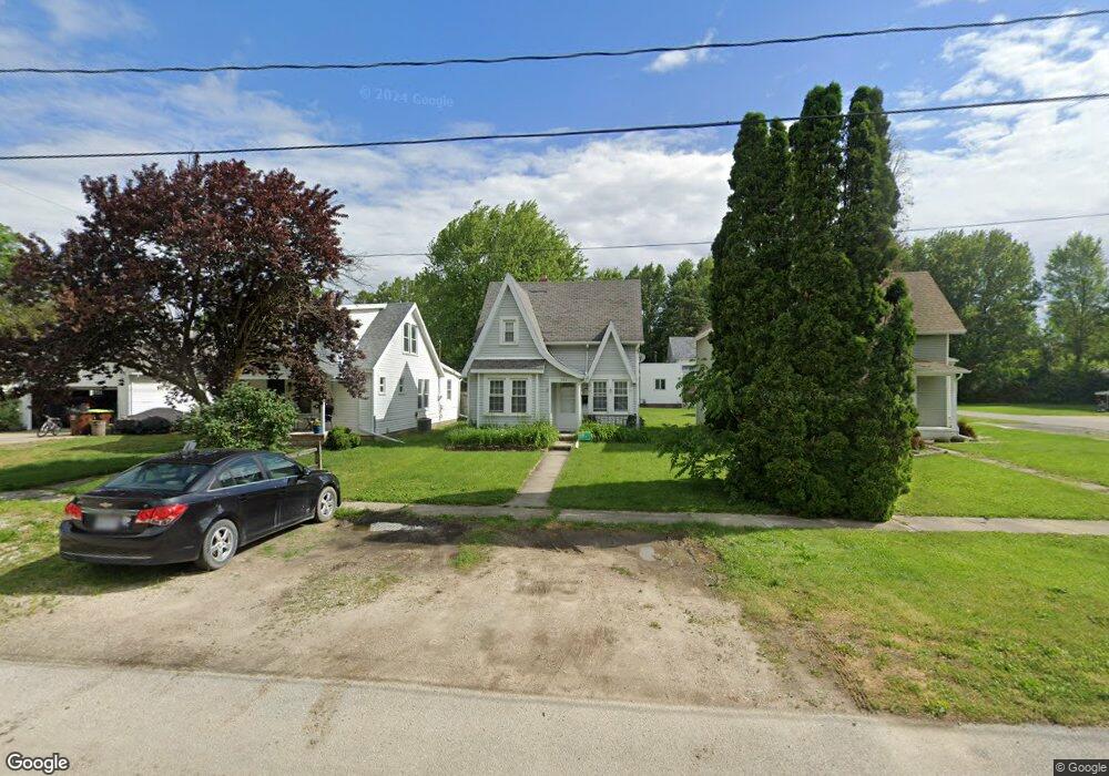 304 Depot St, Woodville, OH 43469 - photo 1