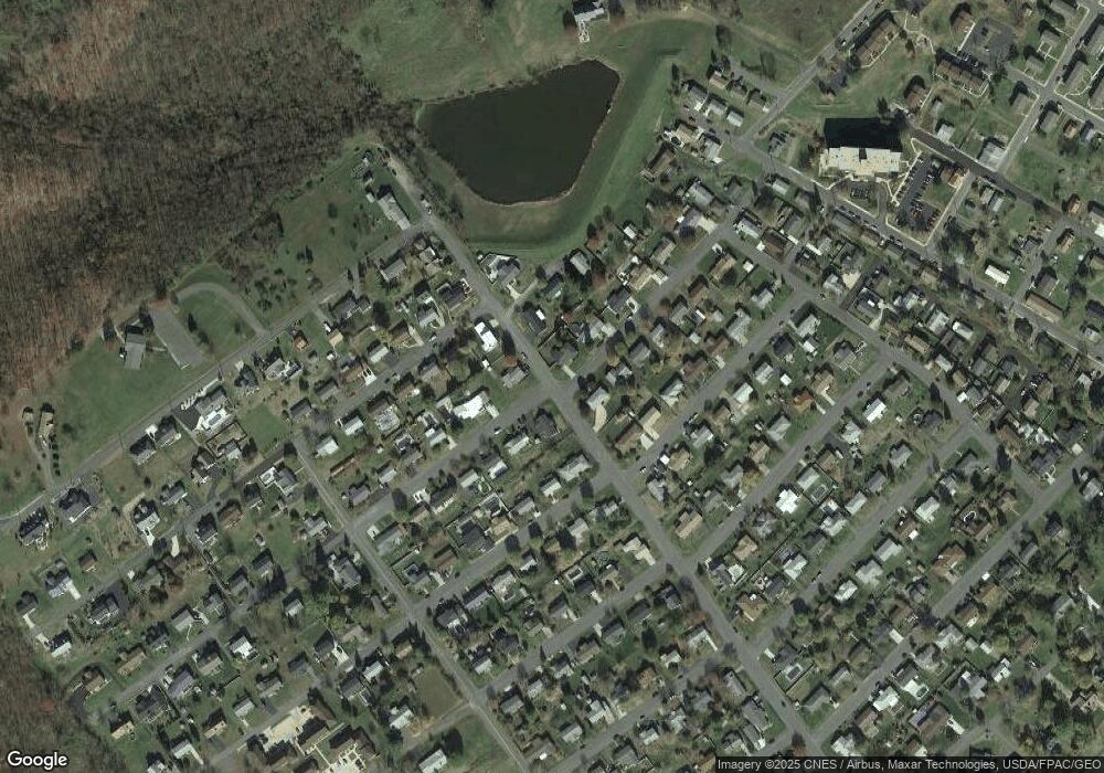 13 Beacon Street 90, Keyser, WV 26726 - photo 1