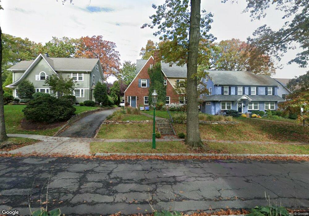 42 Glen Ridge Pkwy, Glen Ridge, NJ 07028 - photo 1