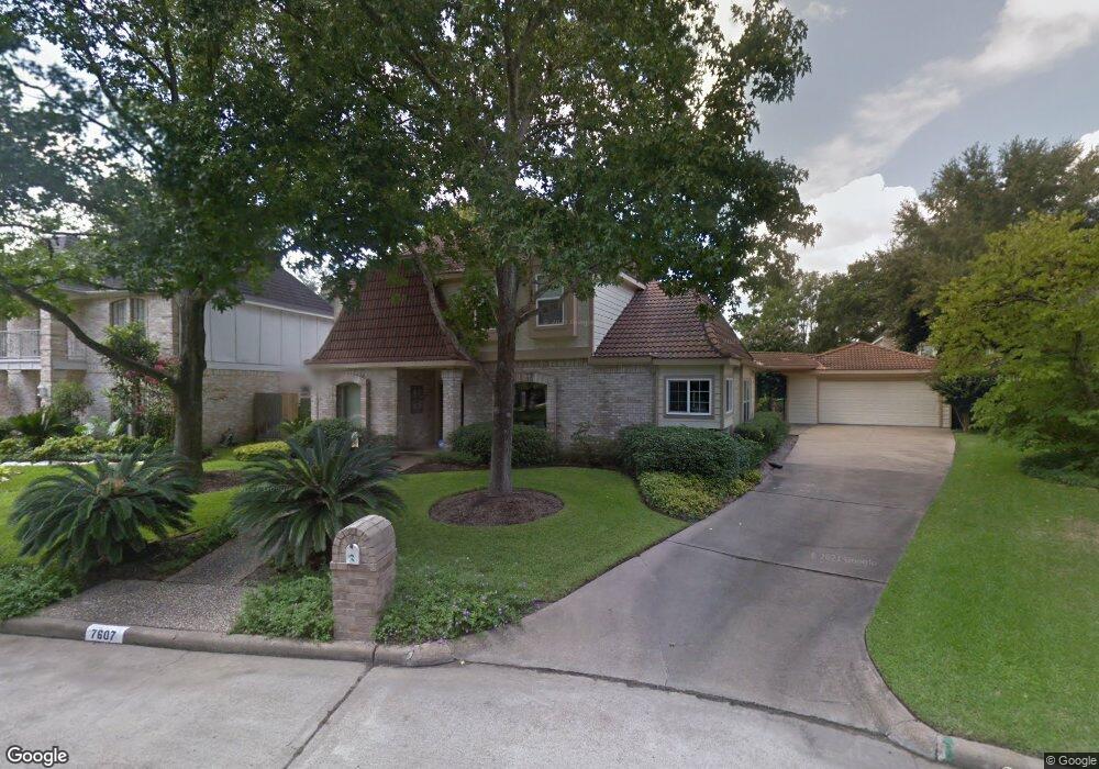7607 Woodcroft Ct, Houston, TX 77095 - photo 1