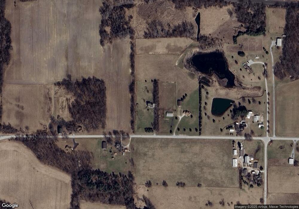 966 W River Rd N, Albion, IN 46701 - photo 1