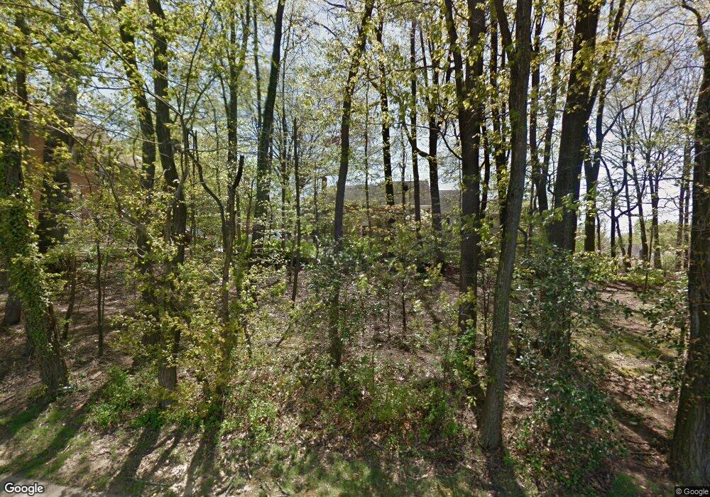 6406 Seven Oaks Ct, Falls Church, VA 22042 - photo 1