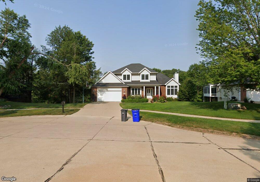 3740 Carbry Ct NE, Cedar Rapids, IA 52402 - photo 1