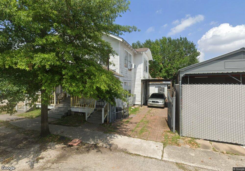 412 Northwood St unit 4, Houston, TX 77009 - photo 1