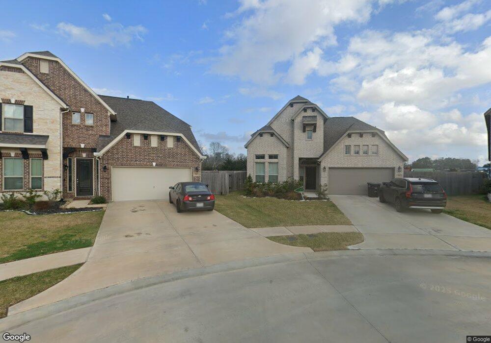 1751 Yaupon Trail Ct, Alvin, TX 77511 - photo 1