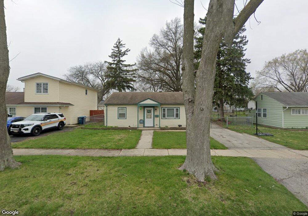 230 N Buell Ave, Aurora, IL 60506 - photo 1