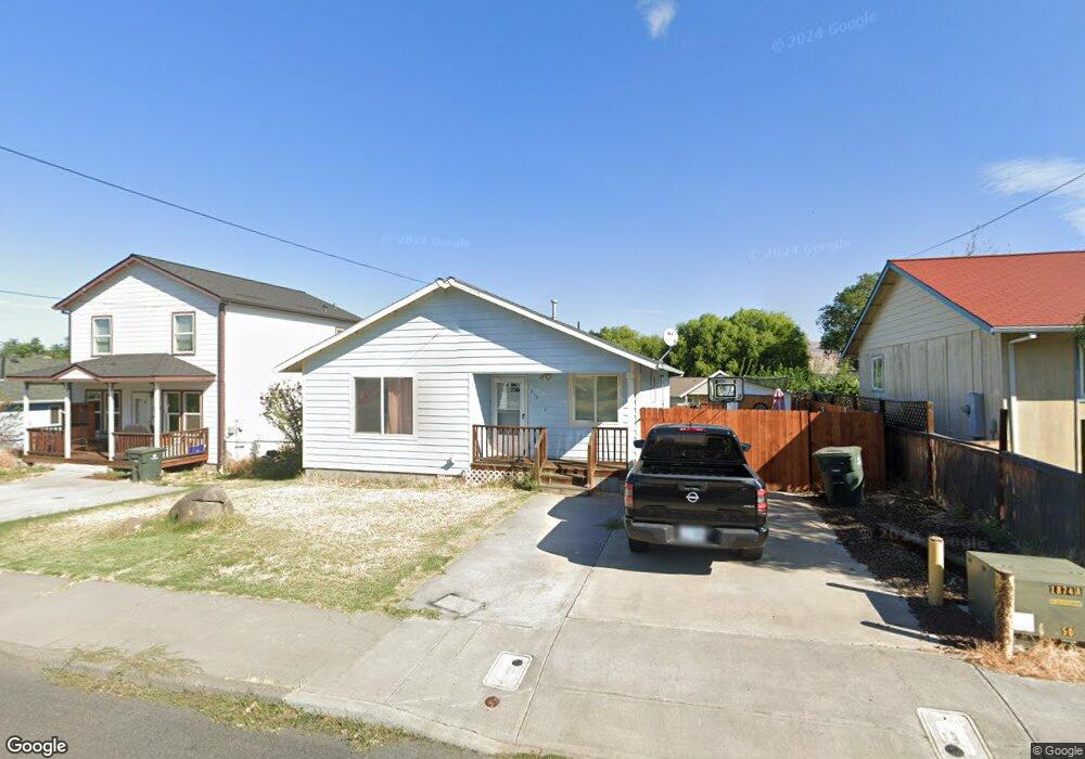 2219 E 12th St, the Dalles, OR 97058 - photo 1